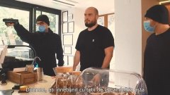 Poartă mască
