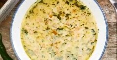 Ciorbă de pui a la grec